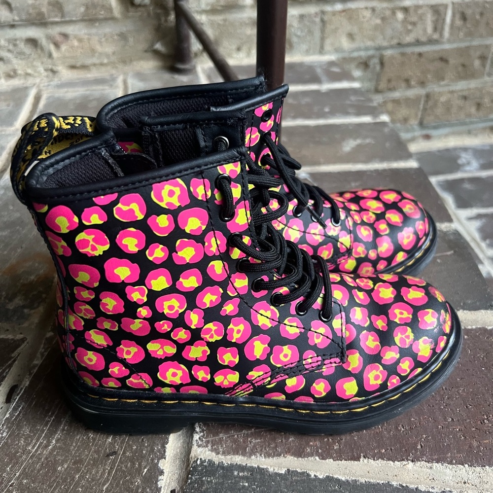 Dr. Martens Pink /Yellow Leopard Print ankle Boots sz 2